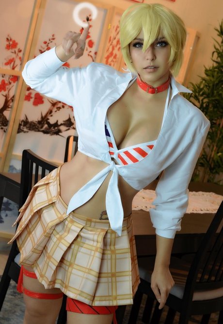 Shermie Cosplay