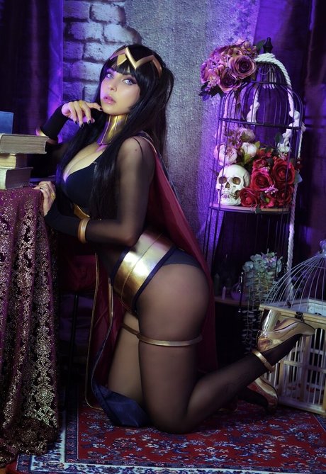 Shermie Cosplay
