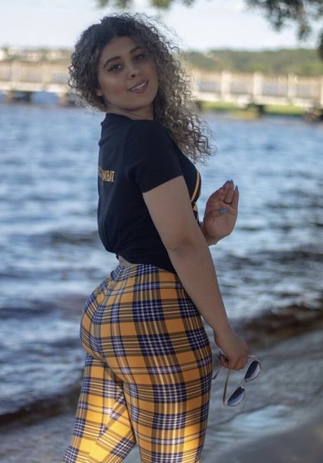 JustYeliz