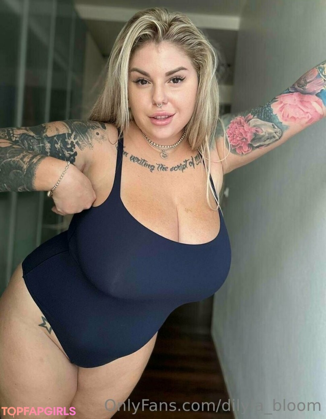 Photo nue de fuite OnlyFans de Dilyla Bloom #276 Photo nue de fuite OnlyFans de Dilyla Bloom #276