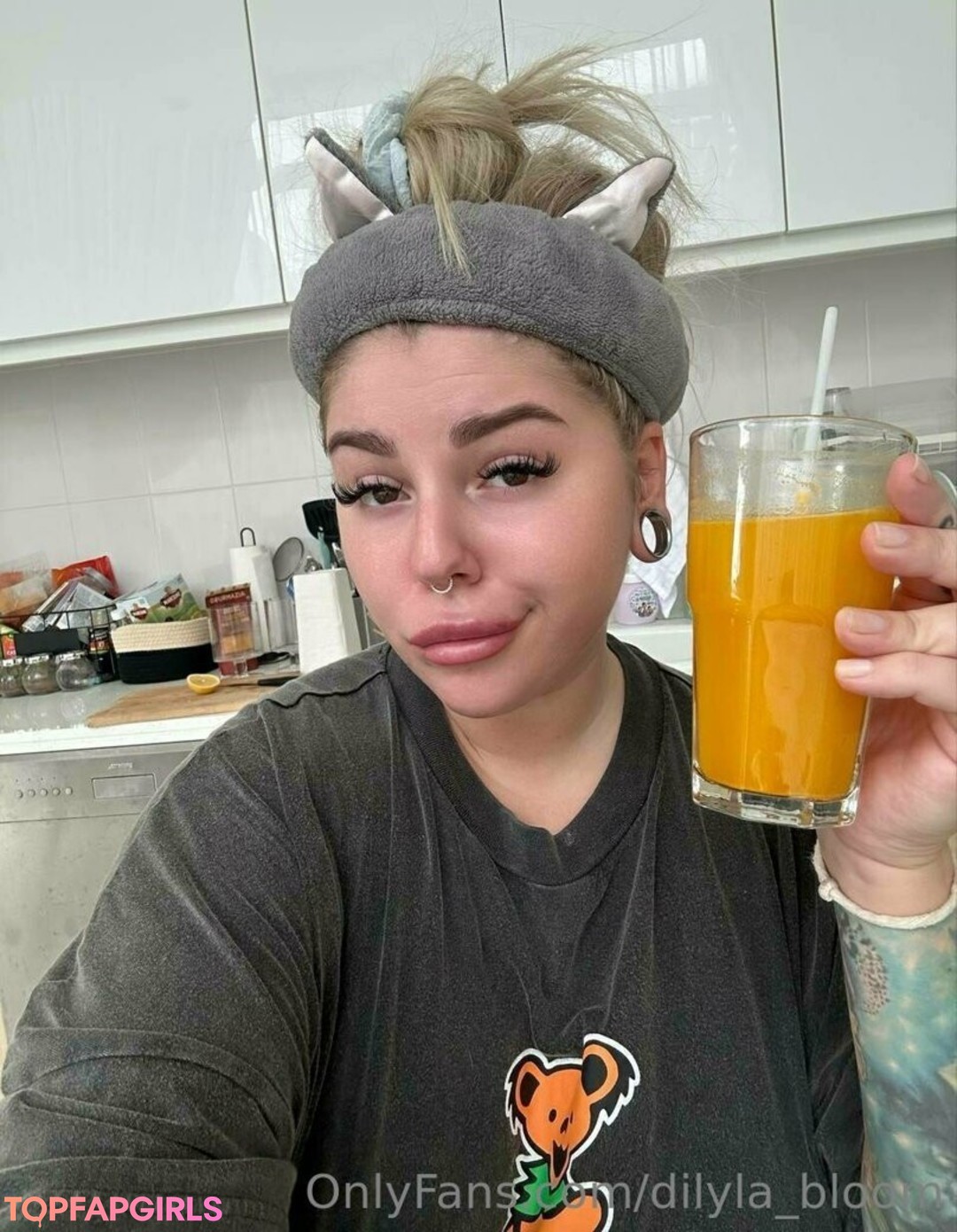 Photo nue de fuite OnlyFans de Dilyla Bloom #290 Photo nue de fuite OnlyFans de Dilyla Bloom #290