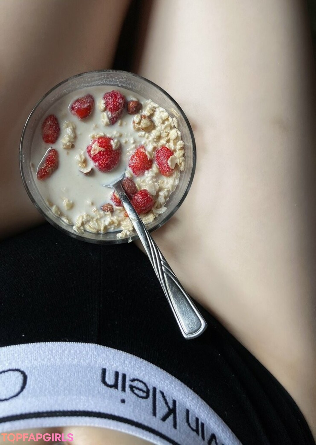 Photo nue de fuite OnlyFans de Fraaoula #83 Photo nue de fuite OnlyFans de Fraaoula #83