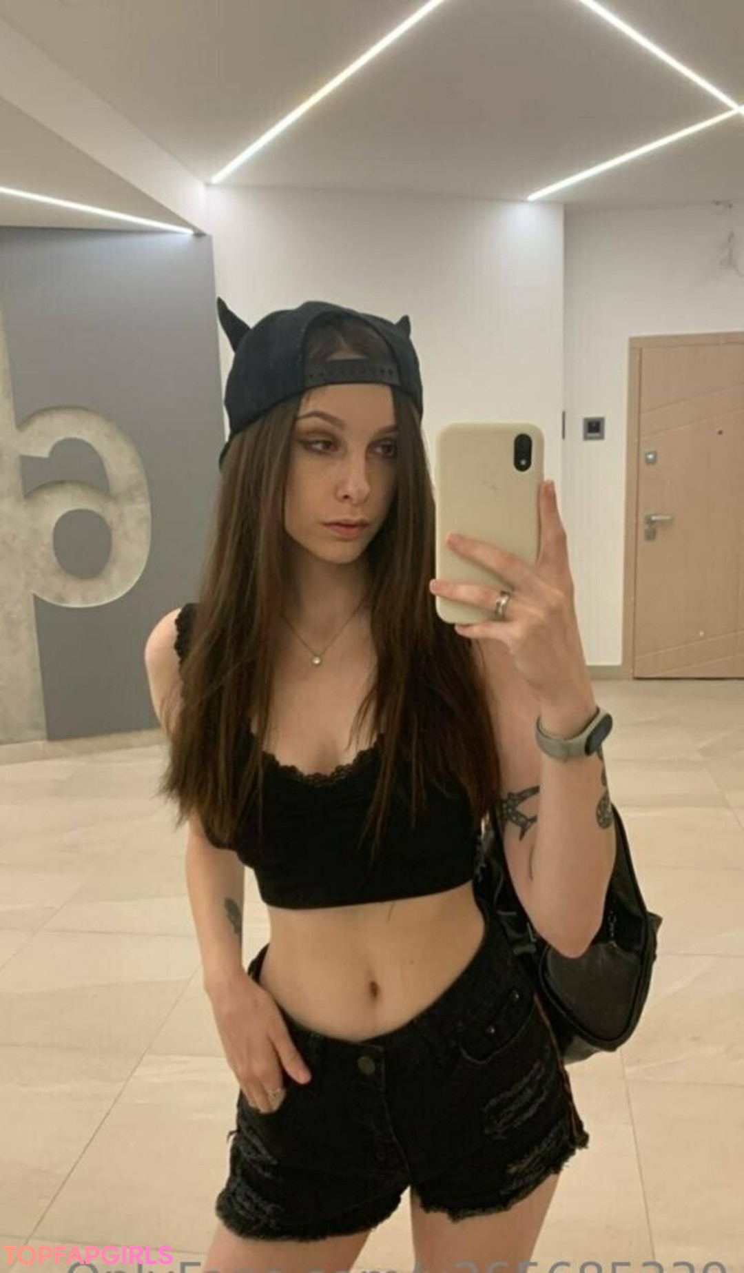Photo nue de fuite OnlyFans de Pinacoladaofficial #43 Photo nue de fuite OnlyFans de Pinacoladaofficial #43