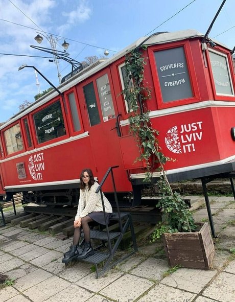 Pina_colada_official