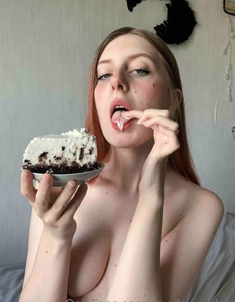 Yourfoxygirlxo