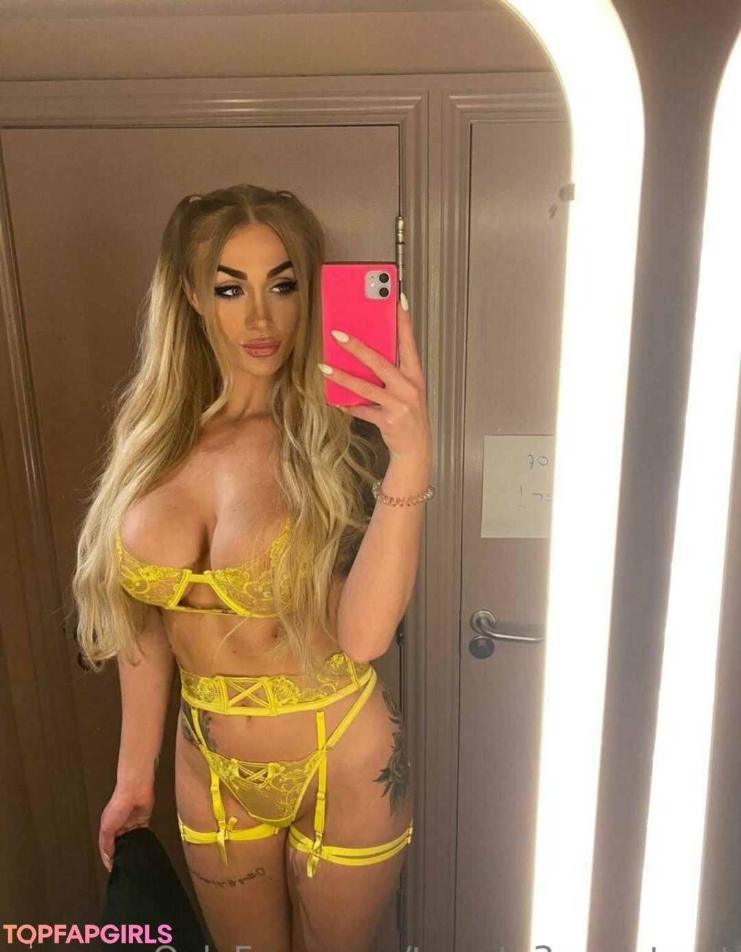 Photo nue de fuite OnlyFans de Twenty3paulstreet #35 Photo nue de fuite OnlyFans de Twenty3paulstreet #35