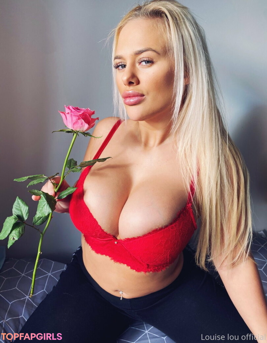 Photo nue de fuite OnlyFans de Louiselou #1211