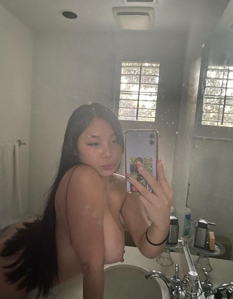 Photo nue de fuite OnlyFans de Fattestcat