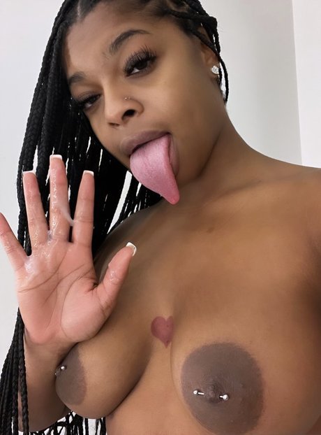 Photo nue de fuite OnlyFans de Mia Mercy