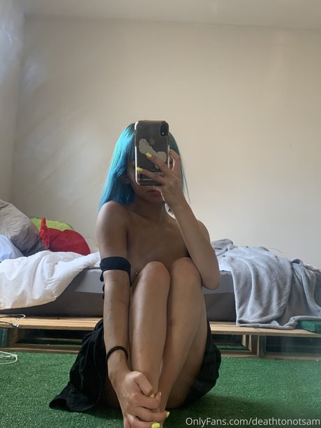 Thisbicthdied