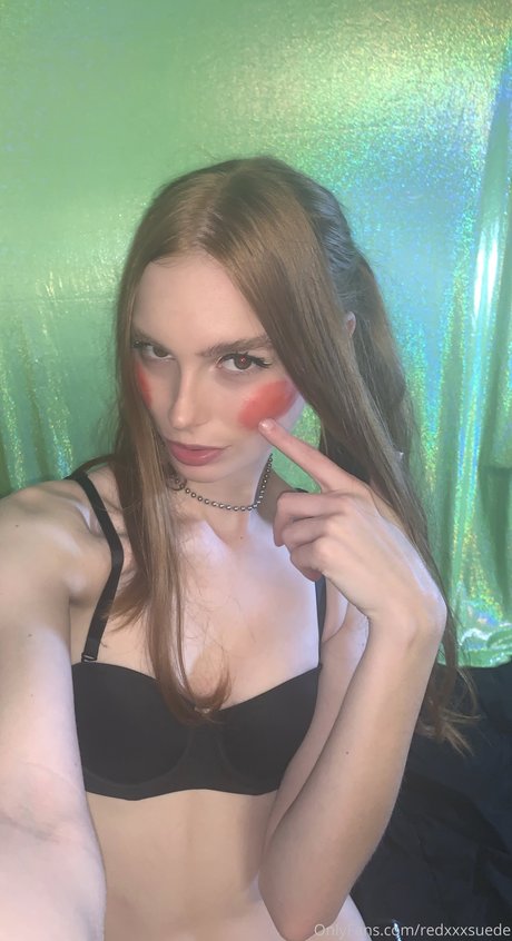 RedXXXSuede