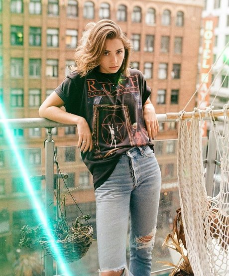 Emily Rudd