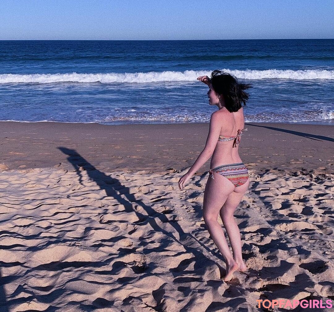 Photo nue de fuite OnlyFans de Mia Rodriguez #16 Photo nue de fuite OnlyFans de Mia Rodriguez #16