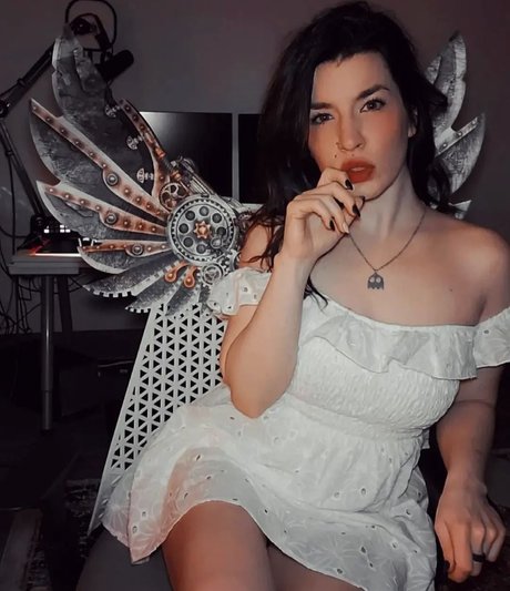 Photo nue de fuite OnlyFans de Kat Gunn