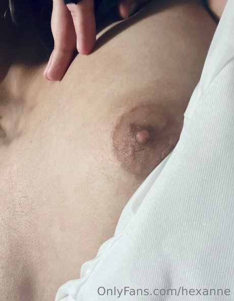 Photo nue de fuite OnlyFans de Hexanne