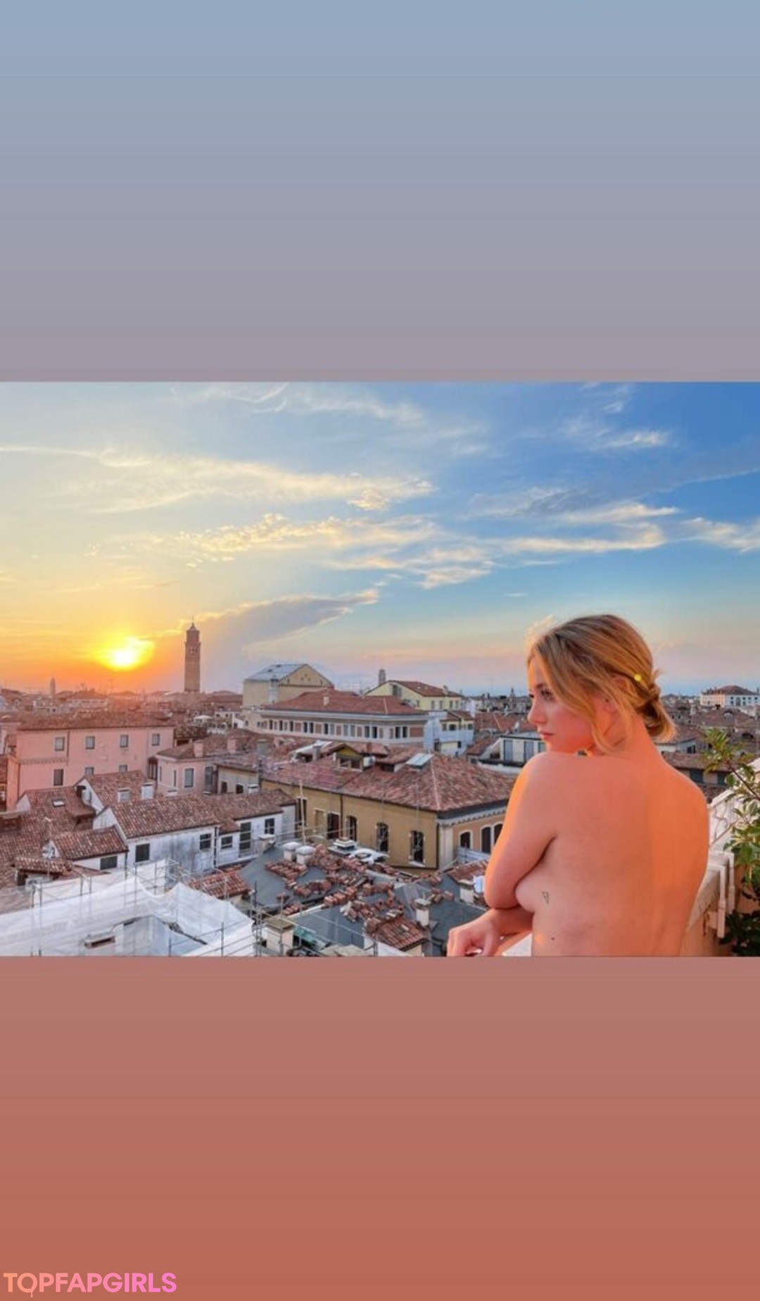 Photo nue de fuite OnlyFans de Lili Reinhart #172 Photo nue de fuite OnlyFans de Lili Reinhart #172