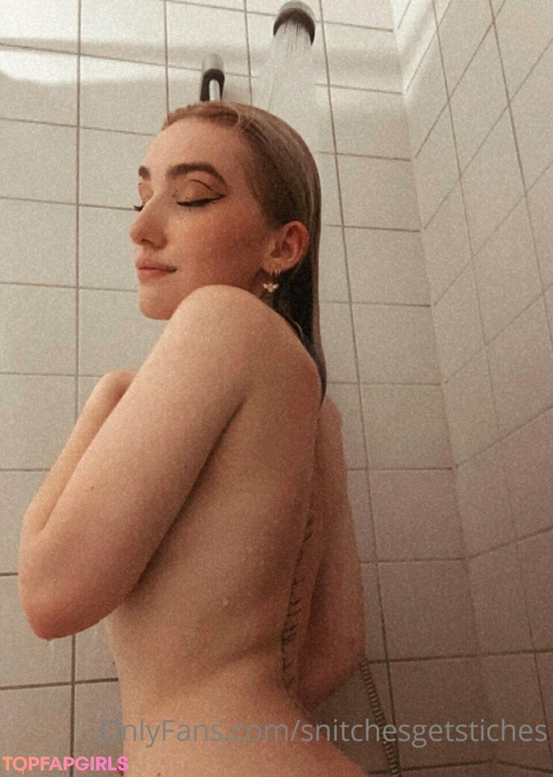 Photo nue de fuite OnlyFans de Snitchesgetstiches #6 Photo nue de fuite OnlyFans de Snitchesgetstiches #6