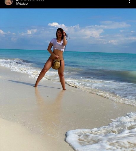 Photo nue de fuite OnlyFans de Karine Pontes
