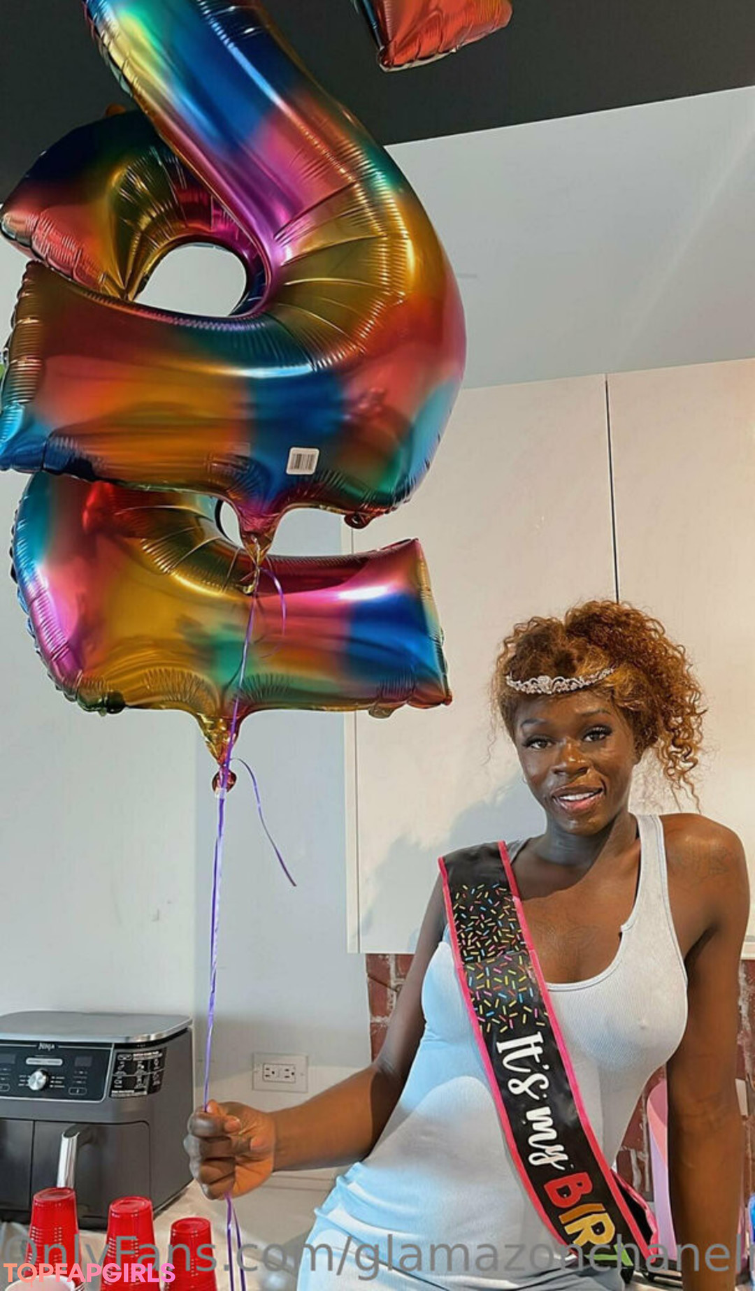 Photo nue de fuite OnlyFans de Glamazonchanelr #171 Photo nue de fuite OnlyFans de Glamazonchanelr #171