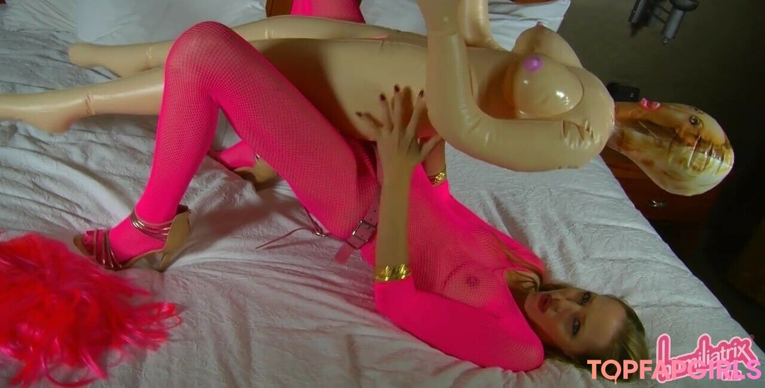Photo nue de fuite OnlyFans de Sara Liz #73 Photo nue de fuite OnlyFans de Sara Liz #73