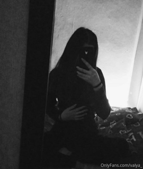Valya_