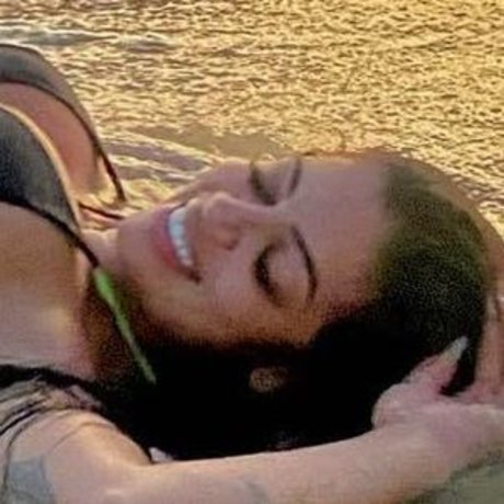 Photo nue de fuite OnlyFans de Stephanie Silveira