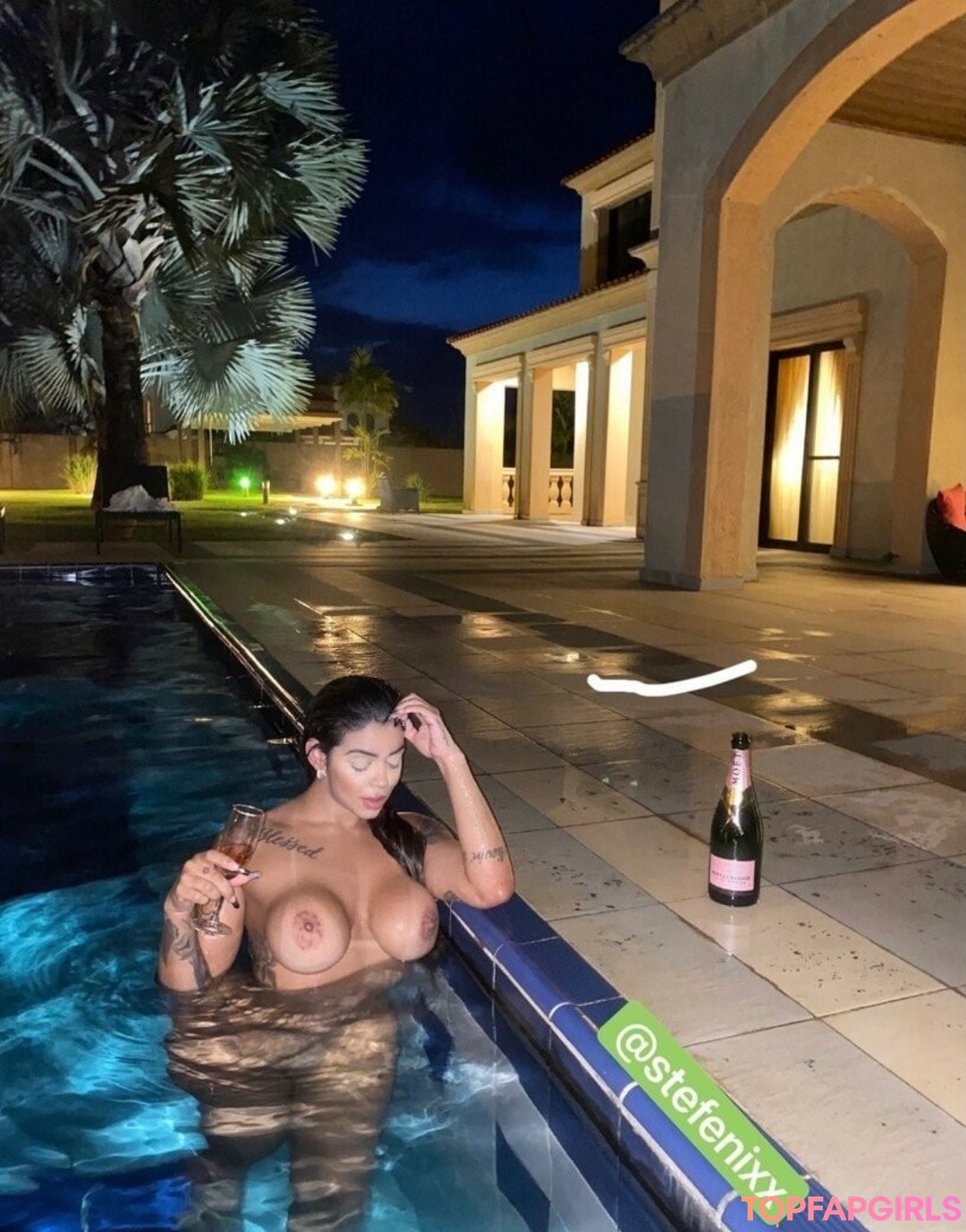 Photo nue de fuite OnlyFans de Stephanie Silveira #323 Photo nue de fuite OnlyFans de Stephanie Silveira #323