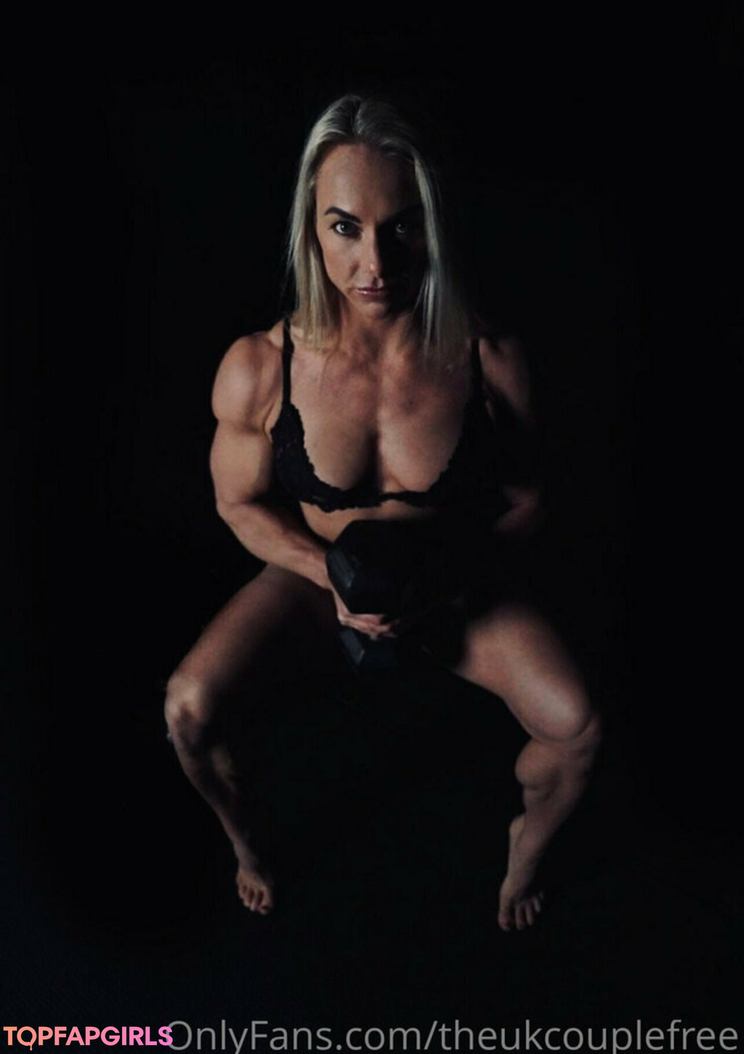 Photo nue de fuite OnlyFans de Theukcouplefree #2 Photo nue de fuite OnlyFans de Theukcouplefree #2