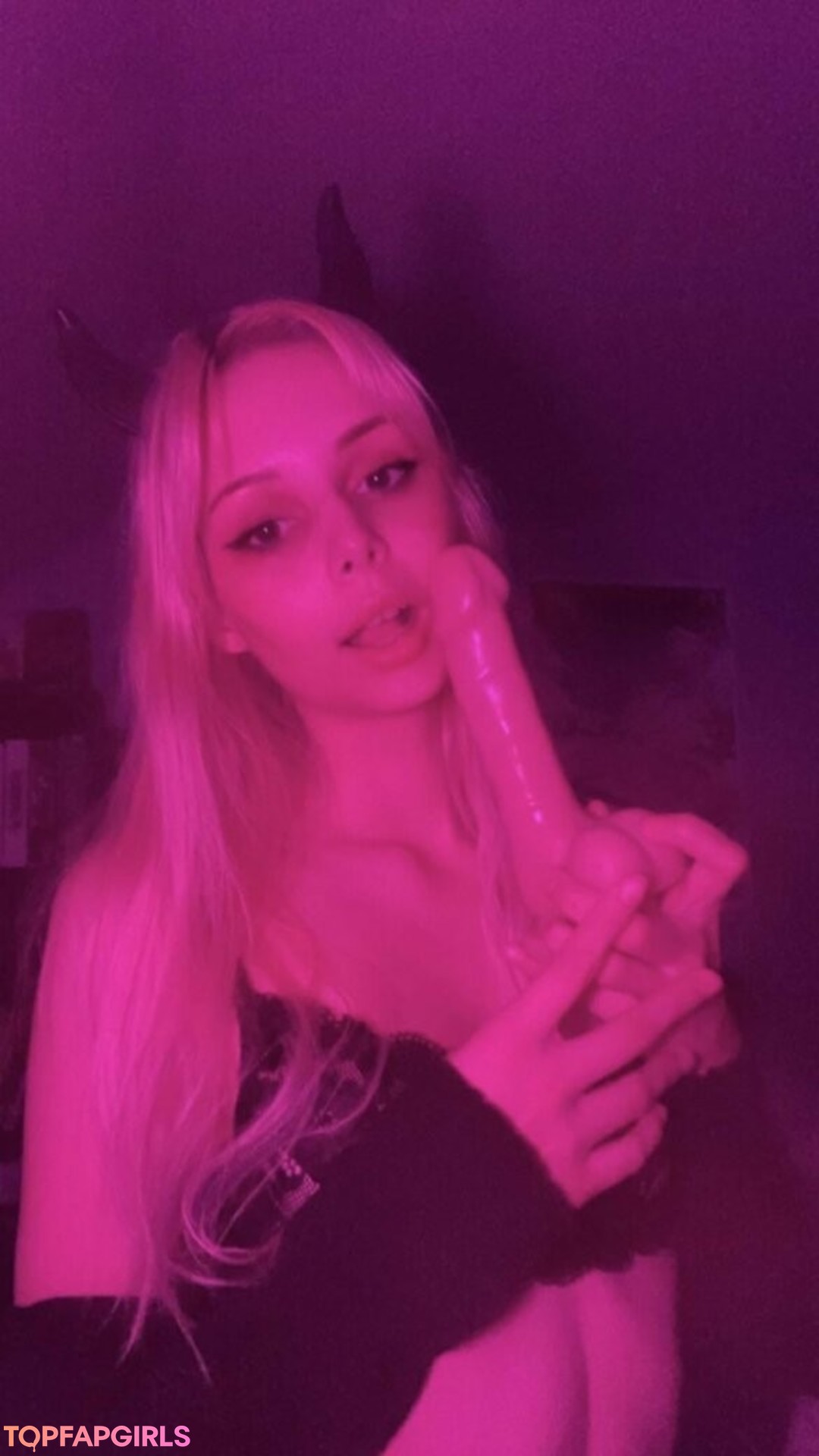 Photo nue de fuite OnlyFans de May Vierra #43 Photo nue de fuite OnlyFans de May Vierra #43