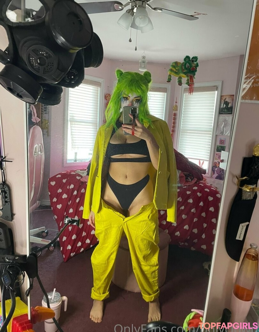 Photo nue de fuite OnlyFans de Onlyclown #10 Photo nue de fuite OnlyFans de Onlyclown #10