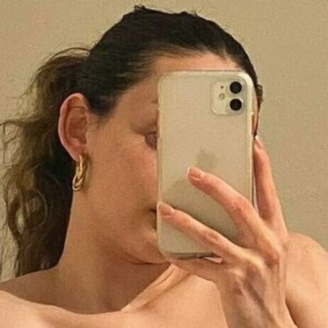 Larathewife