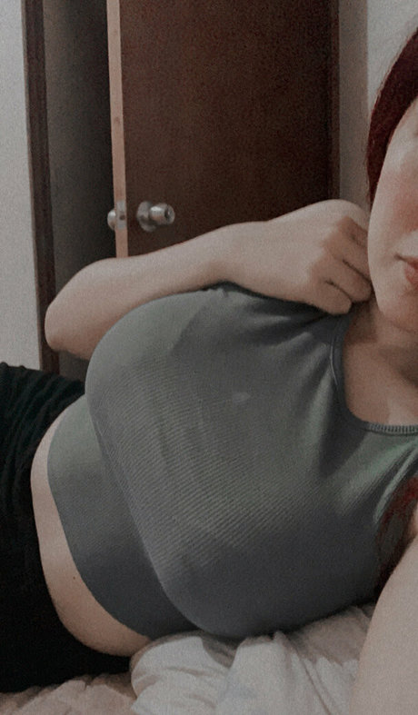 Photo nue de fuite OnlyFans de Iamanothergirl