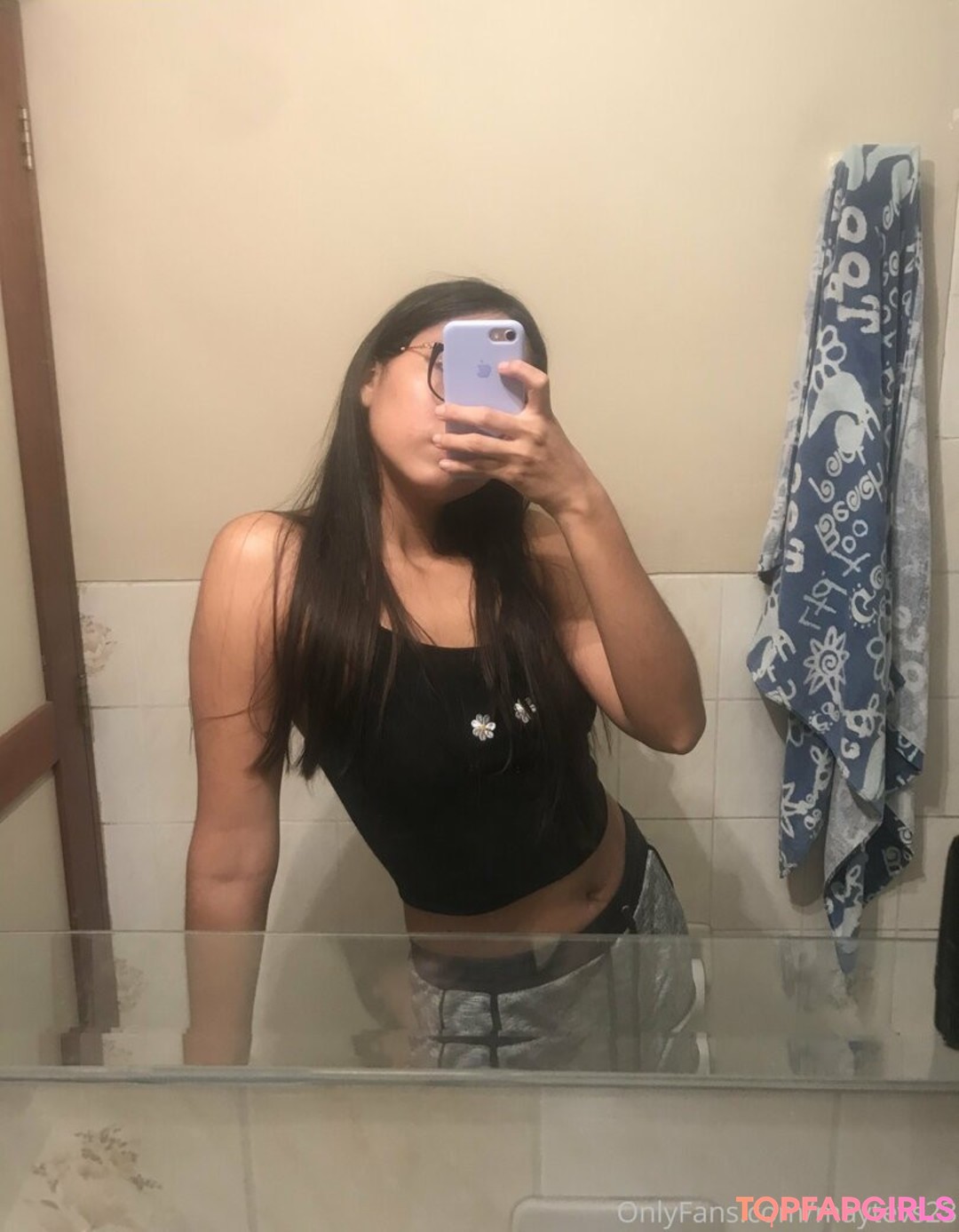 Photo nue de fuite OnlyFans de Naughtylatinagirl #8 Photo nue de fuite OnlyFans de Naughtylatinagirl #8