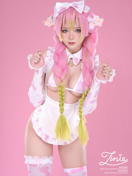 ZinieQ Cosplayer