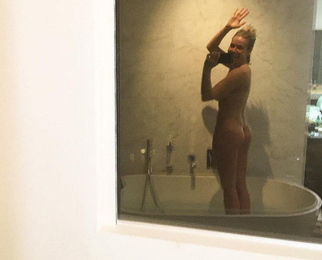 Photo nue de fuite OnlyFans de Chelsea Handler