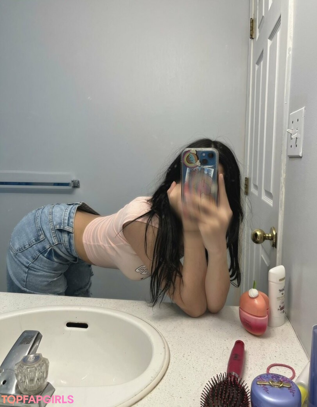 Photo nue de fuite OnlyFans de Babagirl #4 Photo nue de fuite OnlyFans de Babagirl #4