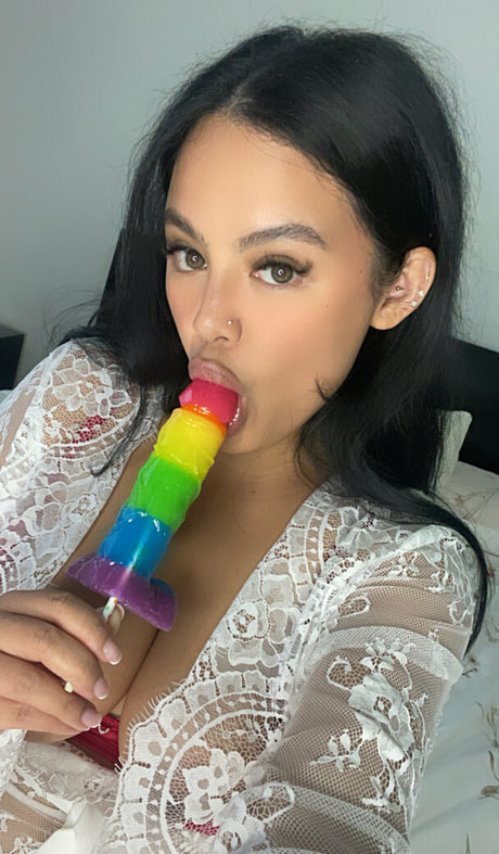 Photo nue de fuite OnlyFans de Alyssa Exala