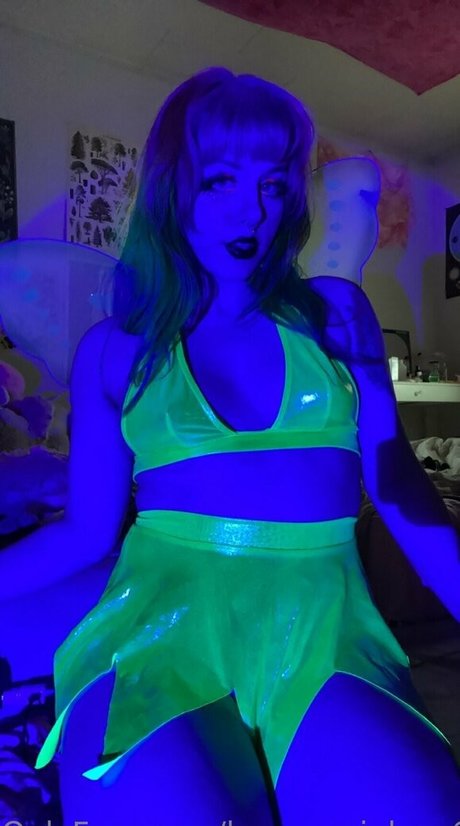 Bunnyrainbow69