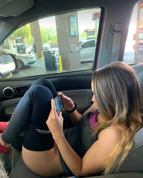 Nicolefree