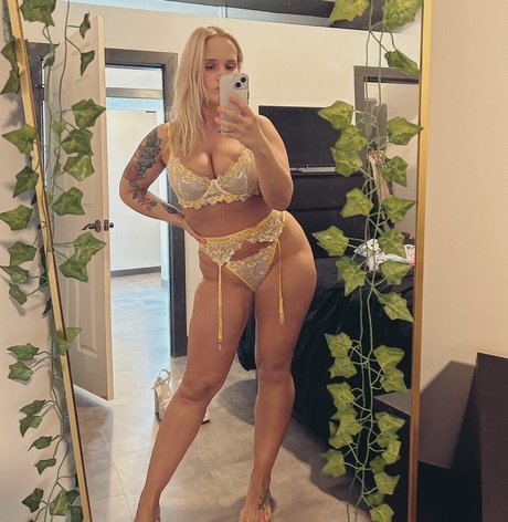Shazza McKenzie