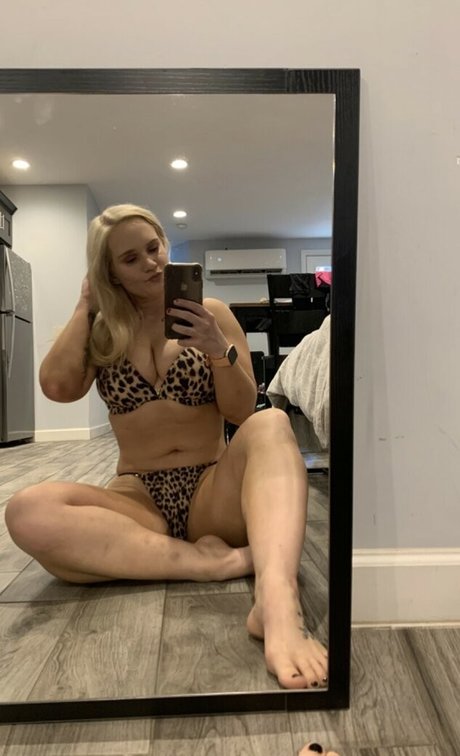 Shazza Mckenzie