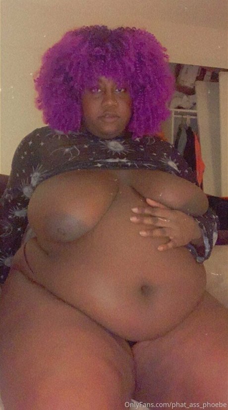 Phat_ass_phoebe