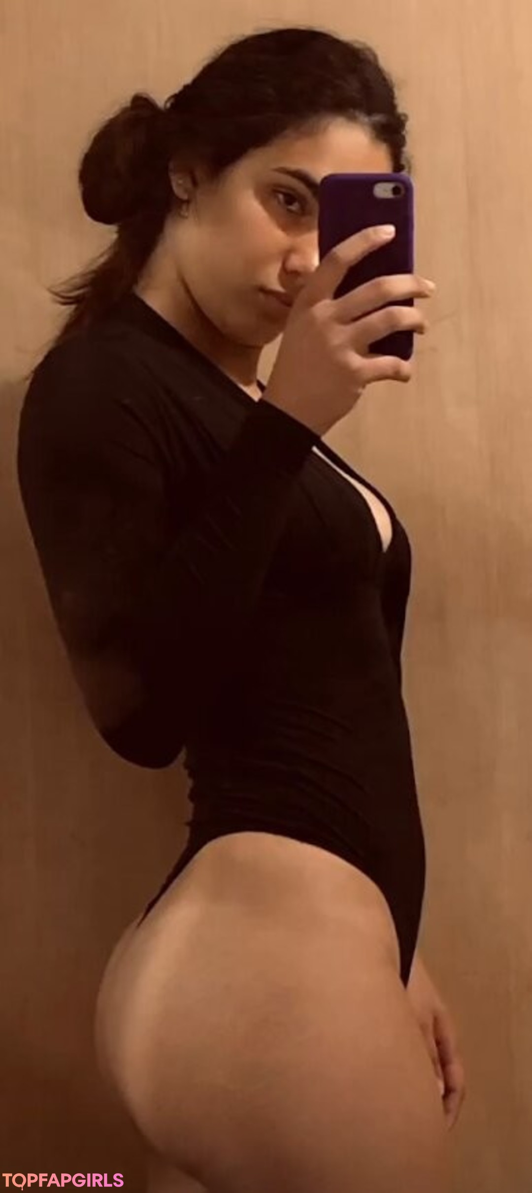 Photo nue de fuite OnlyFans de Petropolis #105 Photo nue de fuite OnlyFans de Petropolis #105