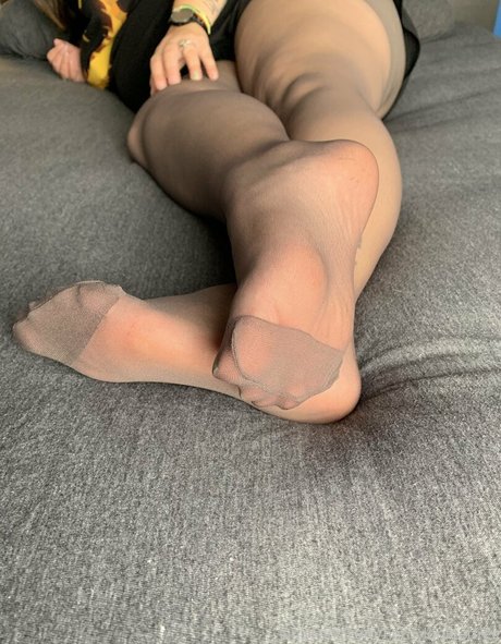 Photo nue de fuite OnlyFans de Hernylonfeetfree