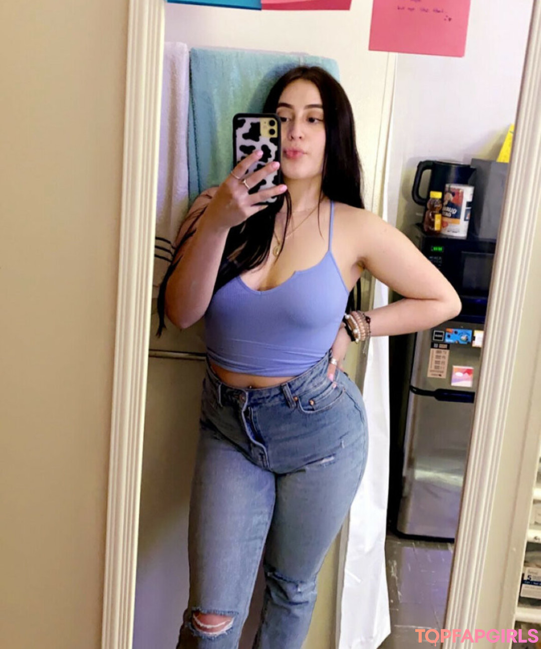 Photo nue de fuite OnlyFans de Bigtiddygothgirll #3 Photo nue de fuite OnlyFans de Bigtiddygothgirll #3