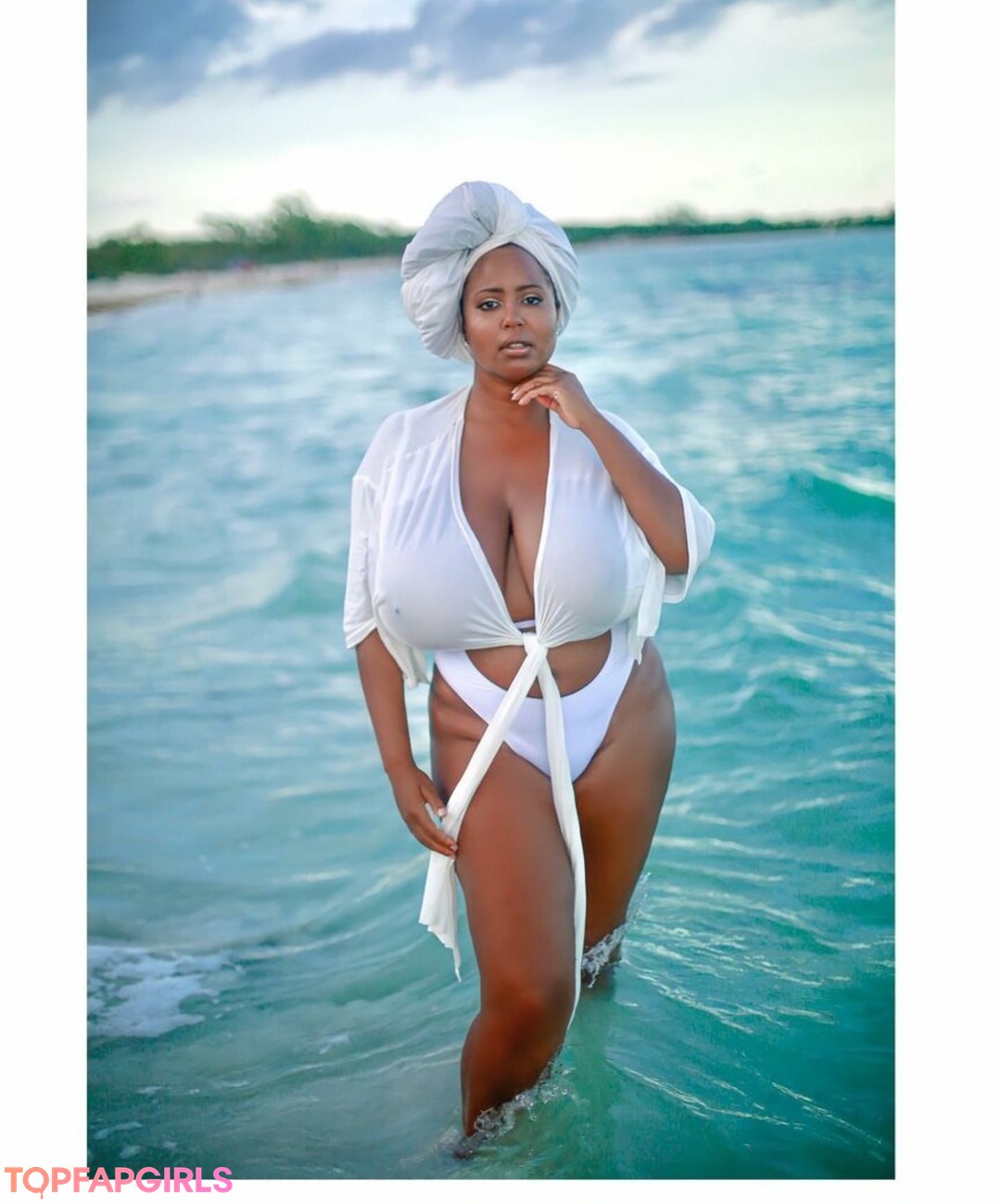 Photo nue de fuite OnlyFans de Monique Cooper #23 Photo nue de fuite OnlyFans de Monique Cooper #23