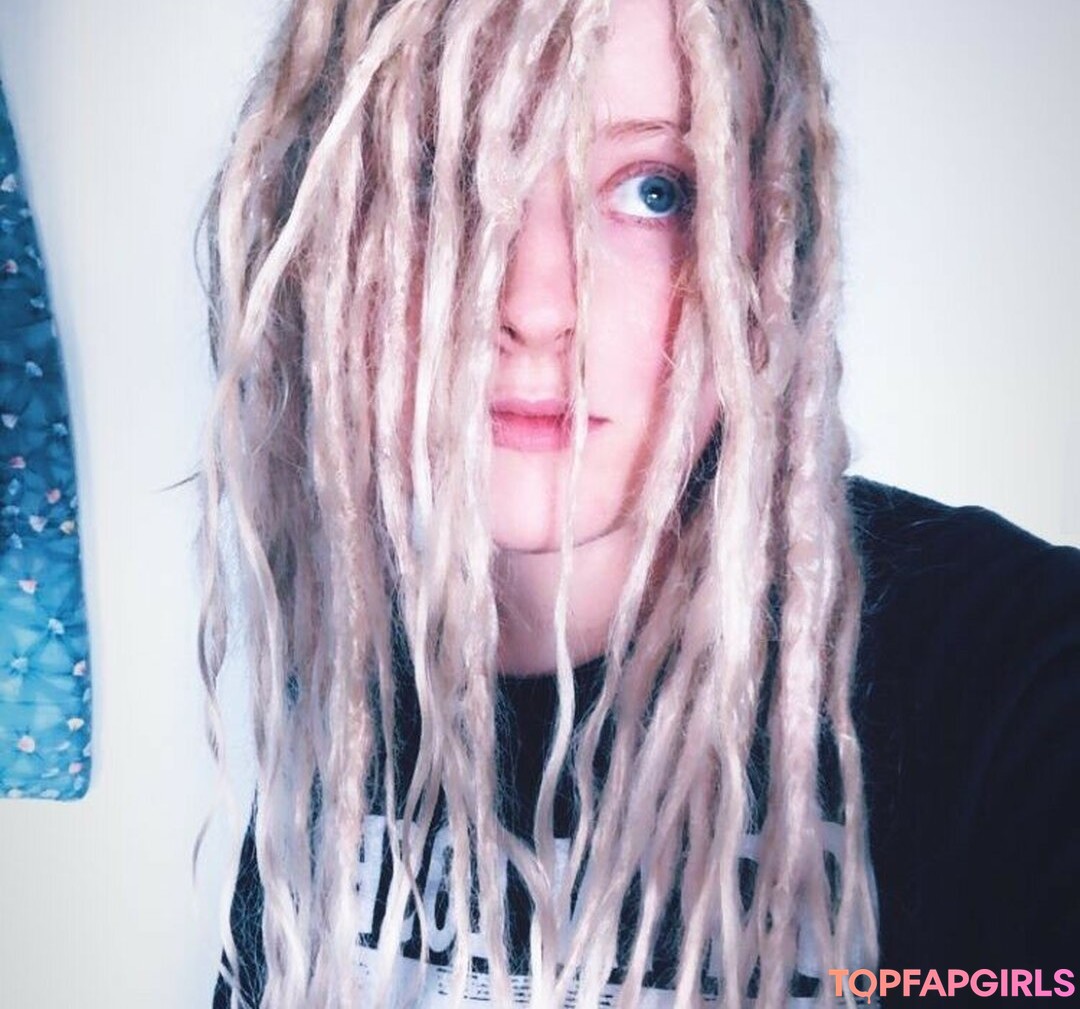 Photo nue de fuite OnlyFans de Mother Macabre #10 Photo nue de fuite OnlyFans de Mother Macabre #10