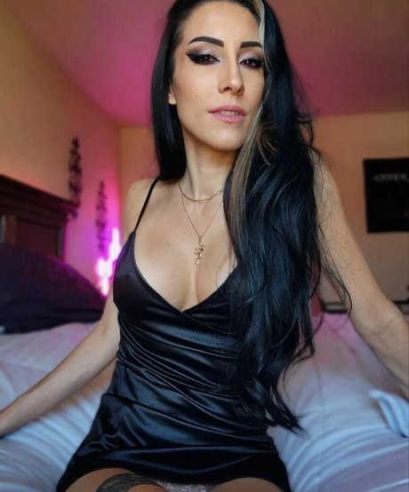Photo nue de fuite OnlyFans de Okstranger