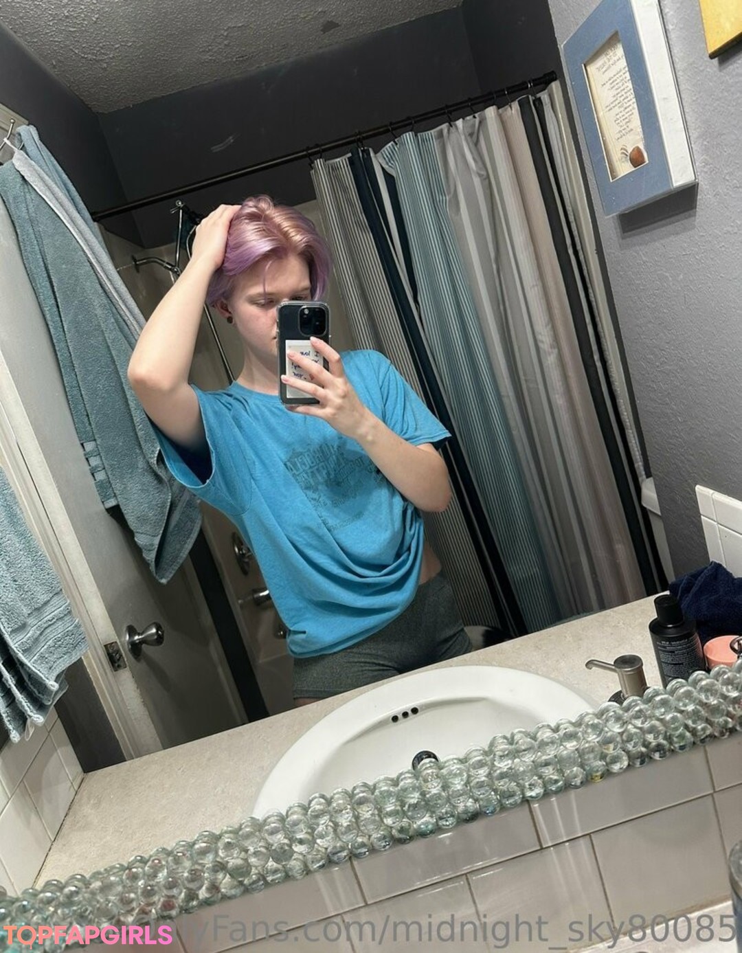 Photo nue de fuite OnlyFans de Midnightsky80085 #9 Photo nue de fuite OnlyFans de Midnightsky80085 #9