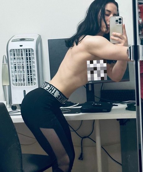Photo nue de fuite OnlyFans de Courtney01
